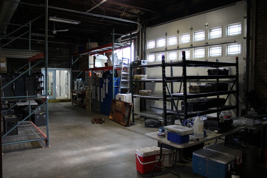 More Photos Of 150 W Clinton St, Danville Light Distribution For Sale