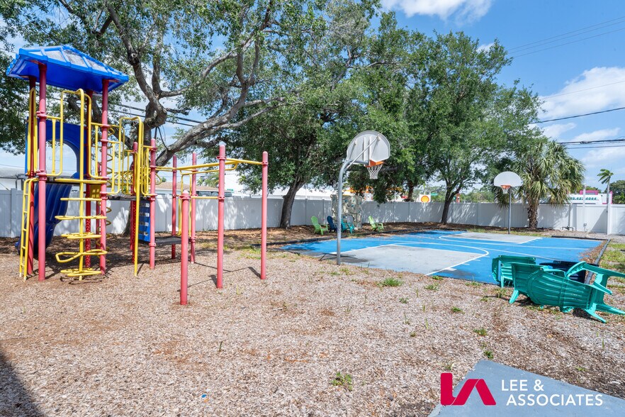 More Photos Of 2751 Van Buren St, Hollywood Schools For Sale
