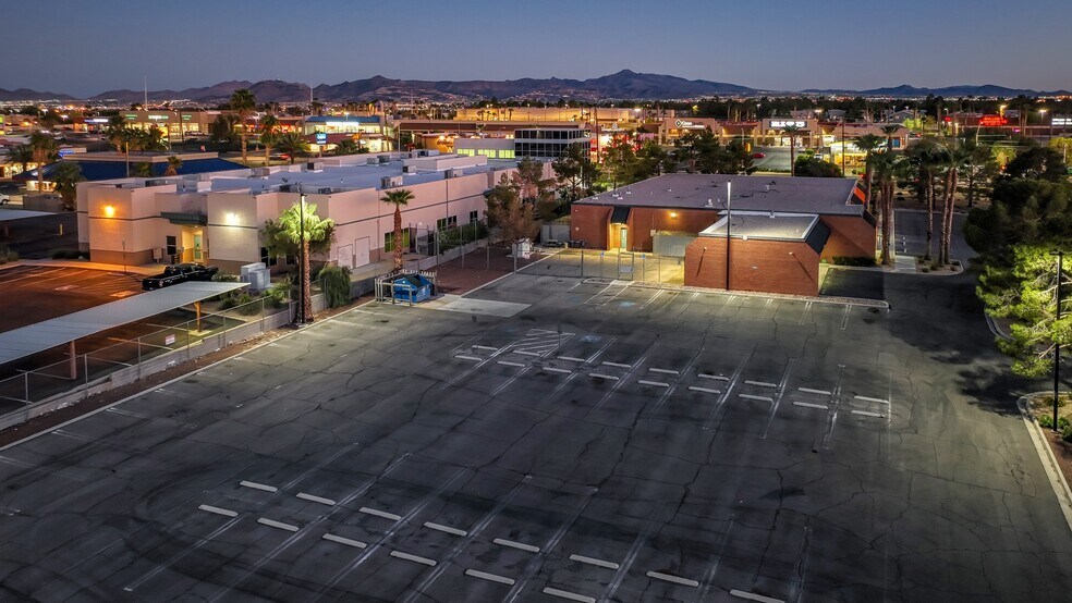 More Photos Of 3210 E Tropicana Ave, Las Vegas Medical For Lease