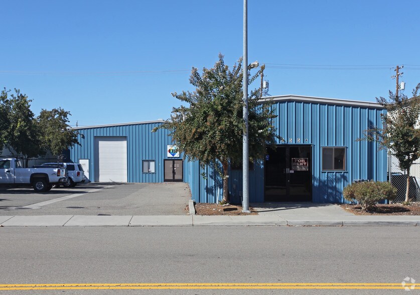 More Photos Of 255 S Guild Ave, Lodi Warehouse For Lease