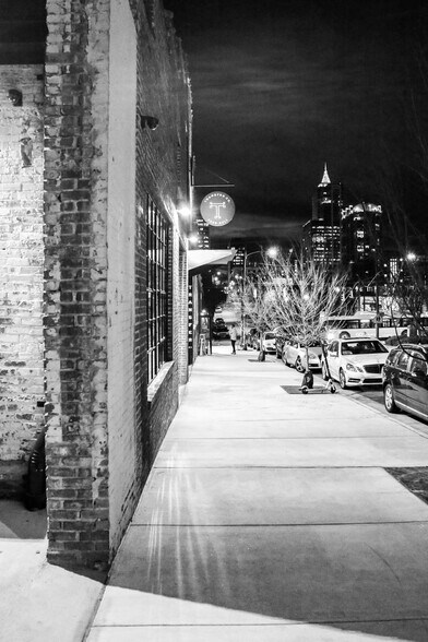 More Photos Of 500 E Davie St, Raleigh Restaurant For Lease