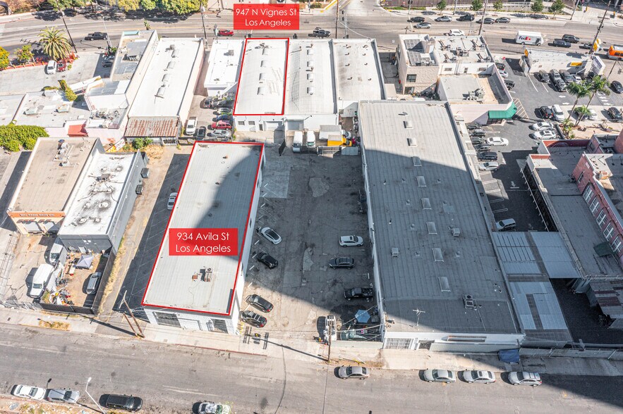 More Photos Of 934 Avila St, Los Angeles Warehouse For Sale