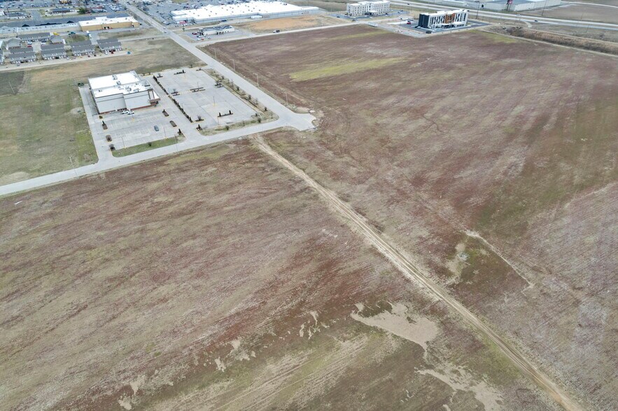 More Photos Of Cinema, Sikeston Land For Sale