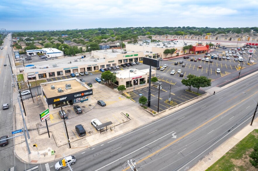 More Photos Of 6000-6064 Ingram Rd, San Antonio Unknown For Lease