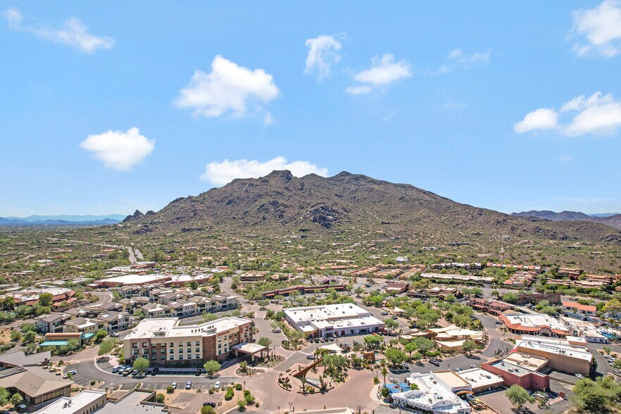 More Photos Of 100 Easy St, Carefree Unknown For Lease