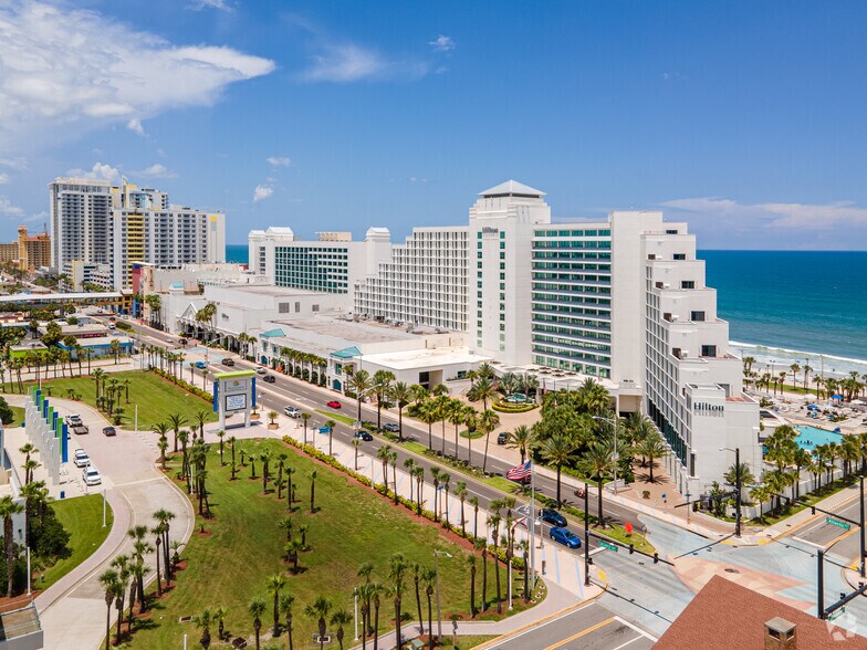 More Photos Of 100 N Atlantic Ave, Daytona Beach Hotel For Lease