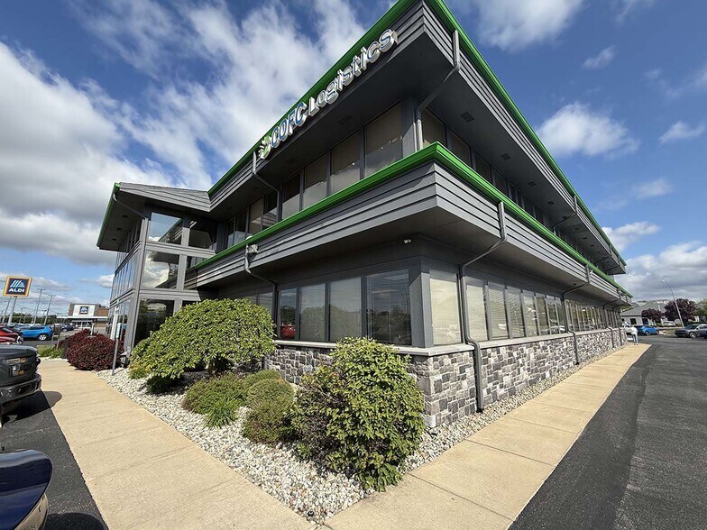 More Photos Of 7015 Spring Meadows Dr W, Holland Office For Sale