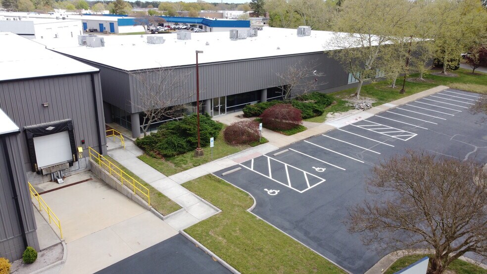 Primary Photo Of 809 Principal Ct, Chesapeake Manufacturing For Lease