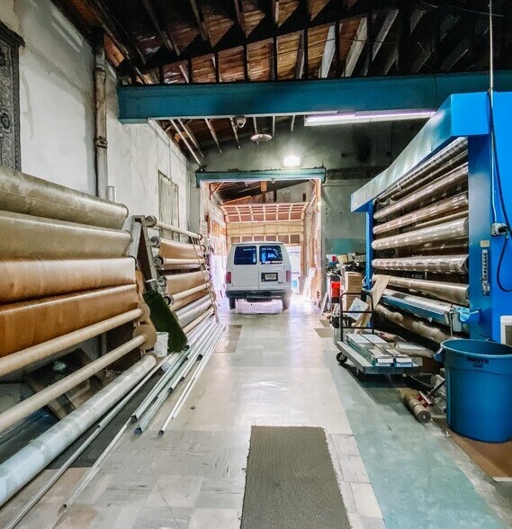 More Photos Of 631 4th Ave, Elizabeth Warehouse For Lease