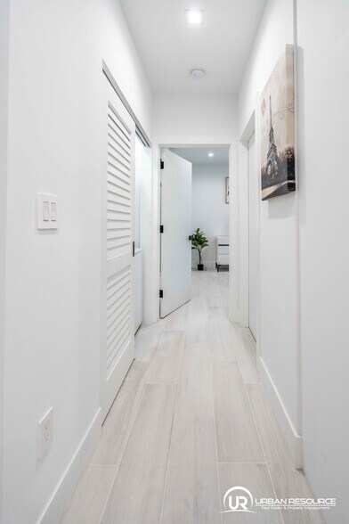 More Photos Of 960 Jefferson Ave, Miami Beach Apartments For Sale