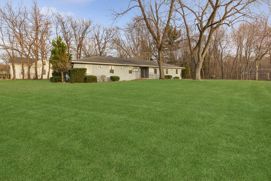 More Photos Of 1200 S Woodland Ave, Michigan City Office For Sale