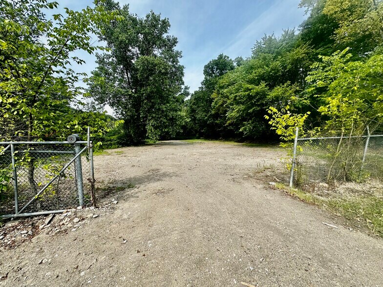 More Photos Of 3470 Gilchrist Rd, Mogadore Warehouse For Sale