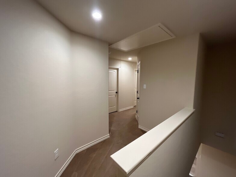 More Photos Of 6407 Luglio Ln, San Antonio Apartments For Sale