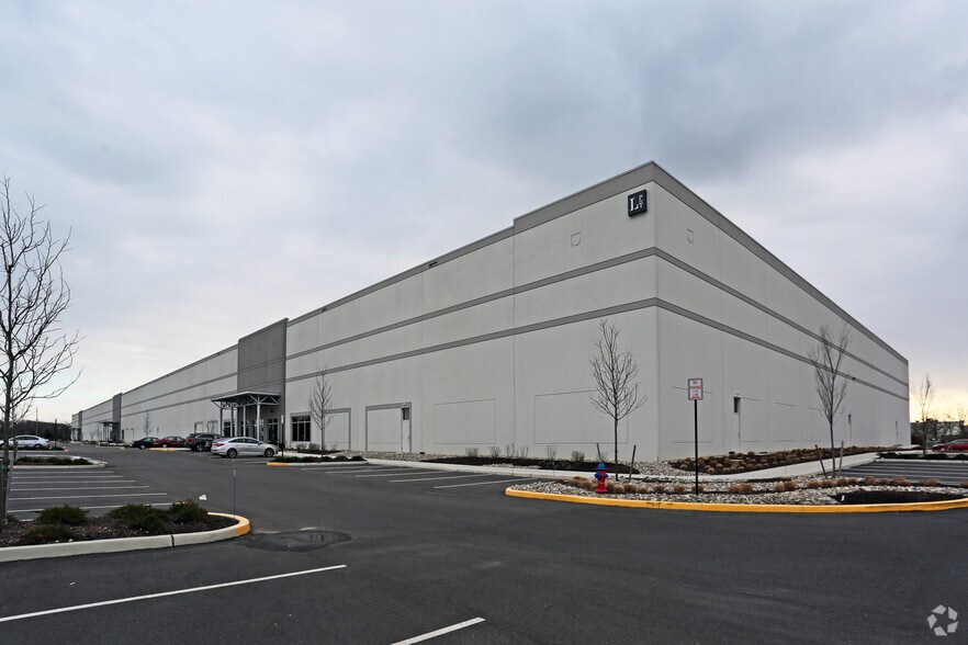 Primary Photo Of 200 Arlington Blvd, Logan Township Distribution For Lease
