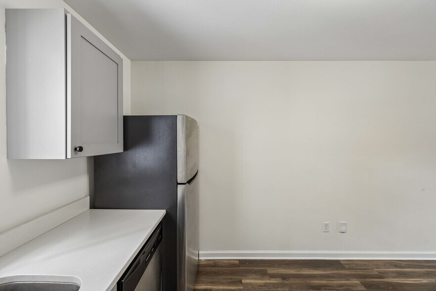 More Photos Of 183 Campbell St, Jackson Apartments For Sale