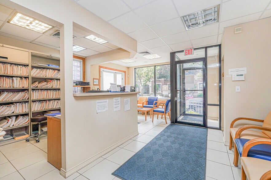 More Photos Of 237 Bay Ridge Pky, Brooklyn Apartments For Sale