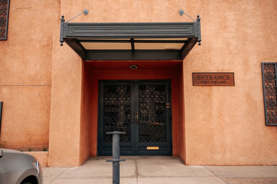 More Photos Of 521 Texas Ave, El Paso Office For Lease