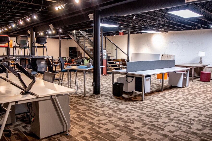 More Photos Of 3129 Main St, Kansas City Office For Lease