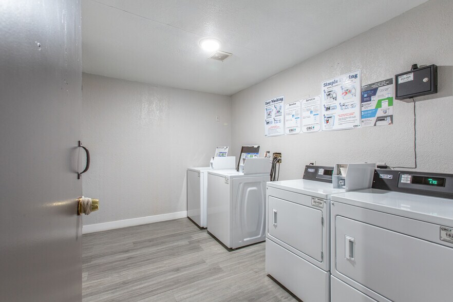 More Photos Of 130 S Alexandria Ave, Los Angeles Apartments For Sale