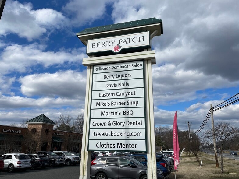 More Photos Of 11479-11495 Berry Rd, Waldorf Unknown For Lease