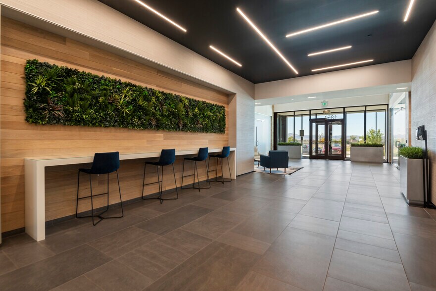 More Photos Of 1850 W Ashton Blvd, Lehi Office For Lease