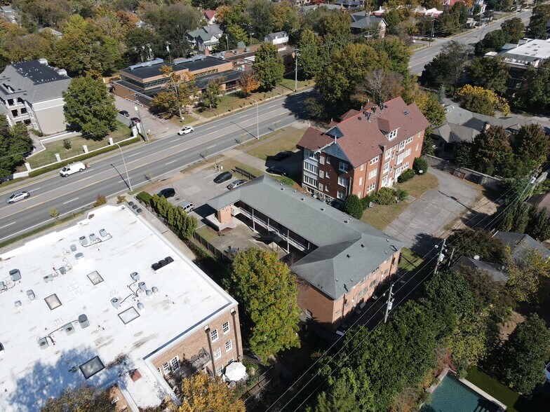 More Photos Of 3819 West End Ave, Nashville Multifamily For Sale