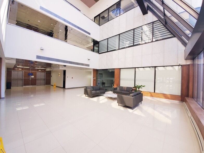 More Photos Of 2160 N Central Rd, Fort Lee Office For Lease