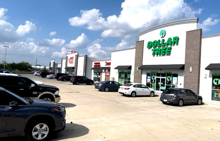 More Photos Of 11740 State Highway 249, Houston Supermarket For Sale