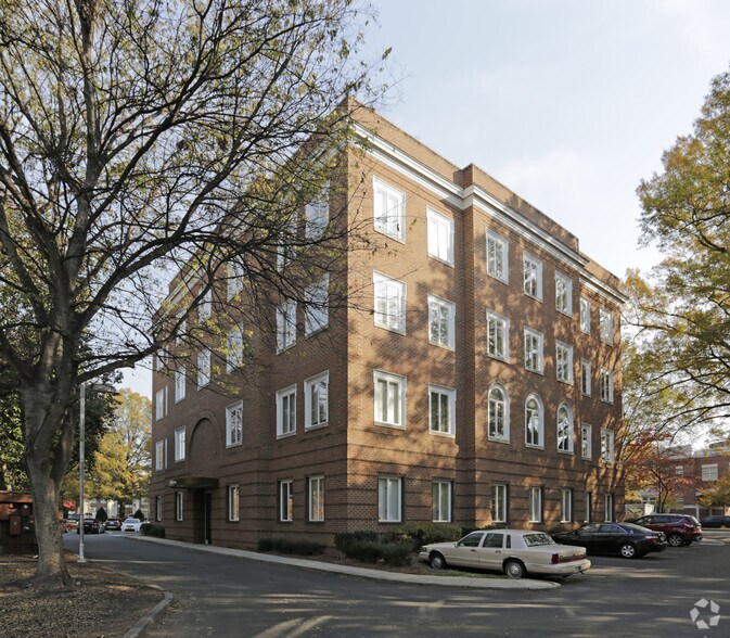 More Photos Of 200 Queens Rd, Charlotte Office For Lease