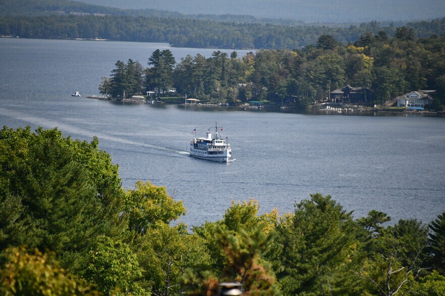 More Photos Of 291 Endicott St N, Laconia Hotel For Sale