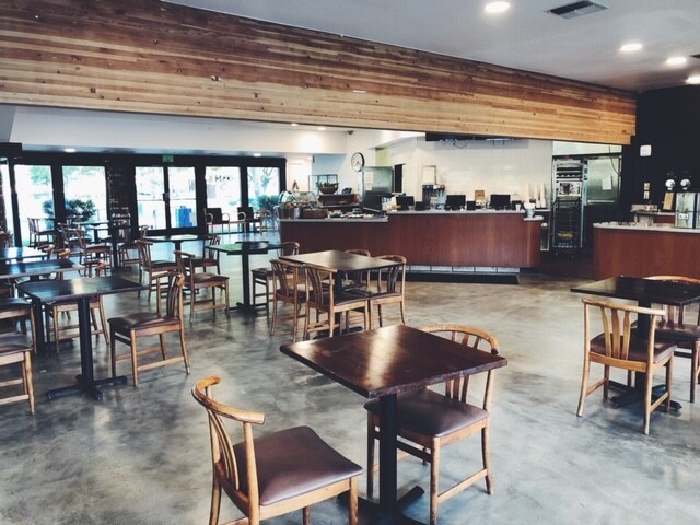 More Photos Of 10395 Rockingham Dr, Sacramento Restaurant For Lease