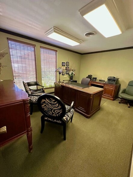 More Photos Of , Amarillo Office For Sale