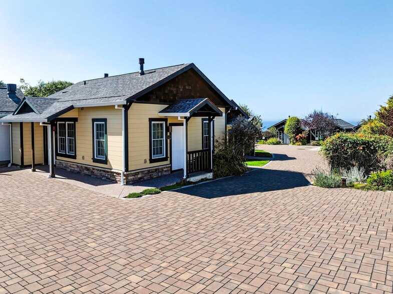 More Photos Of 5920 CA-1, Elk Hotel For Sale