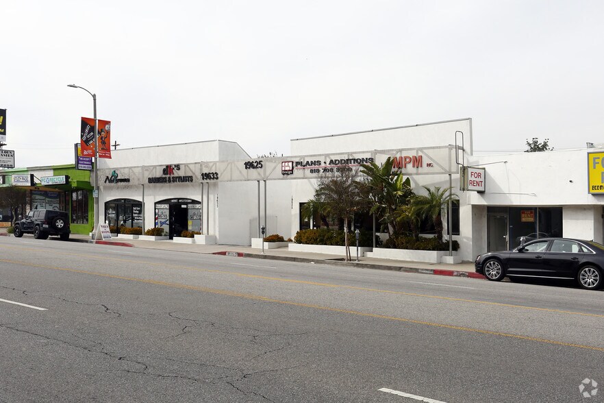More Photos Of 19625 Ventura Blvd, Tarzana Medical For Lease