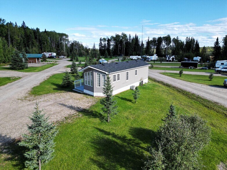More Photos Of 52313 Hwy 47, Yellowhead County Hotel For Sale