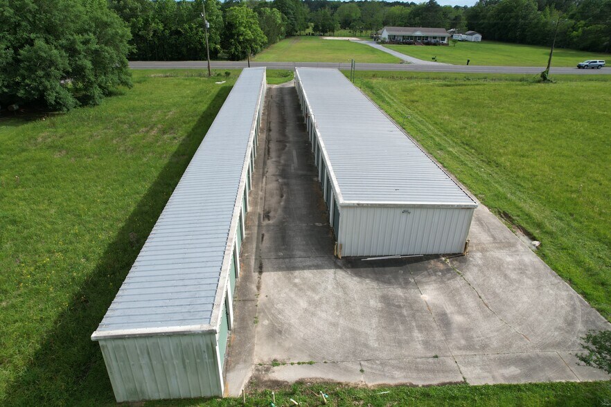 More Photos Of 1811 Basile Eunice Hwy, Basile Self Storage For Sale