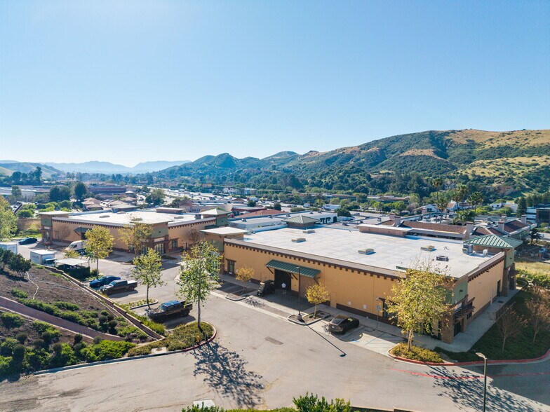 More Photos Of 28721 Canwood St, Agoura Hills Unknown For Lease