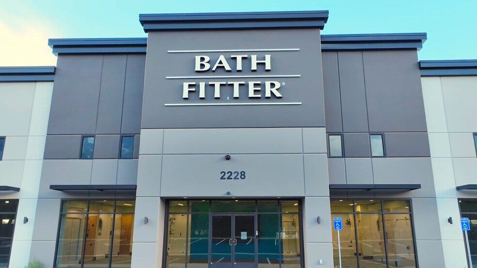 Primary Photo Of 2200 E Chisholm Dr, Nampa Showroom For Lease