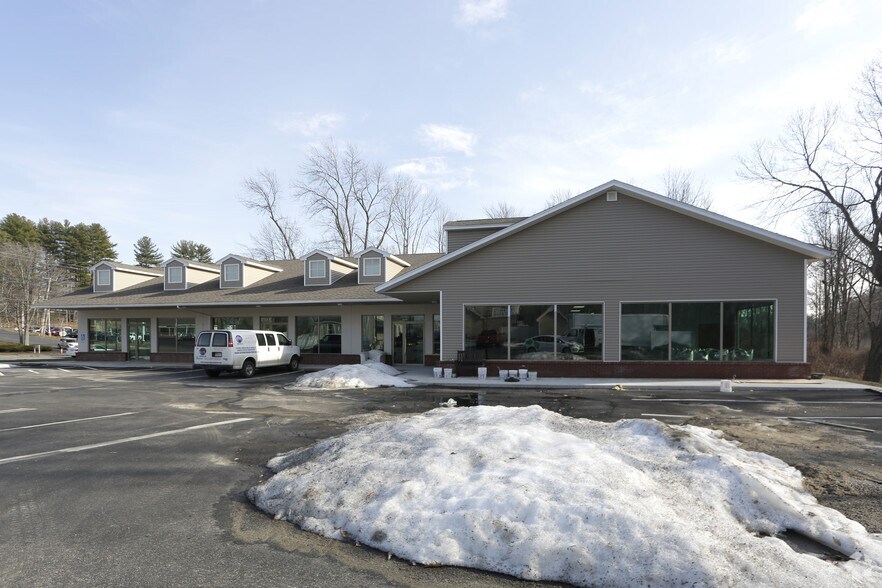 More Photos Of 221-223 N Broadway, Salem Freestanding For Sale