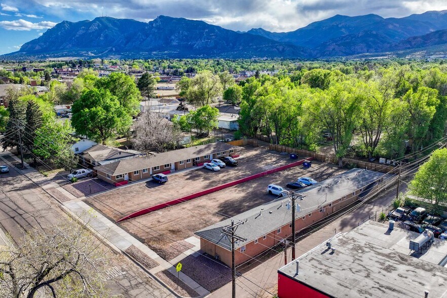 More Photos Of 1512-1518 S Corona Ave, Colorado Springs Apartments For Sale