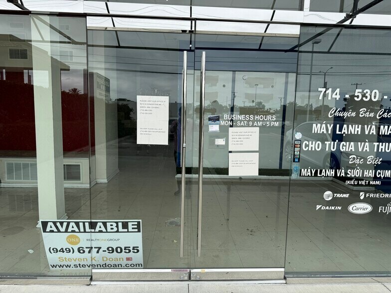 More Photos Of 14092-14112 Brookhurst St, Garden Grove Unknown For Lease