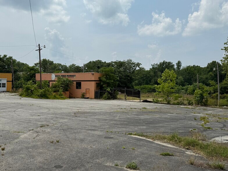 More Photos Of , Waldorf Unknown For Sale