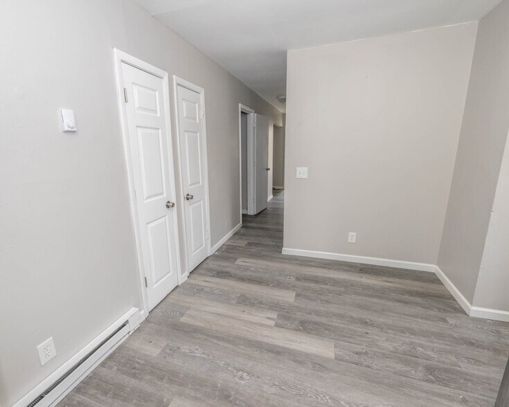 More Photos Of 1626 Linnbrook Dr, Dayton Apartments For Sale