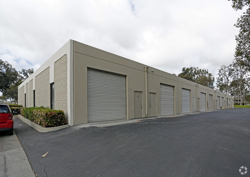 More Photos Of 17925 Sky Park Cir, Irvine Light Manufacturing For Lease
