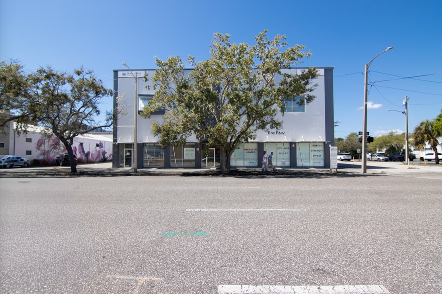 More Photos Of 290 9th St N, Saint Petersburg Storefront Retail Office For Lease