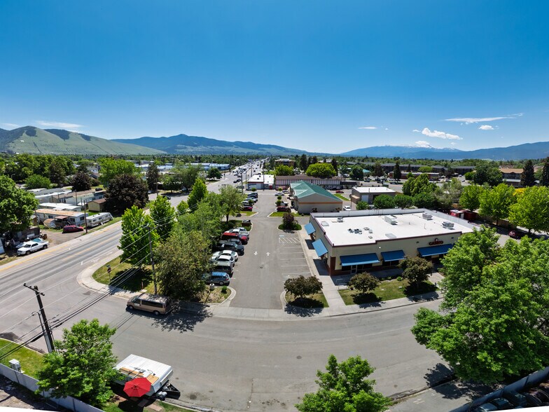 More Photos Of 1925 Sherwood St, Missoula General Retail For Lease