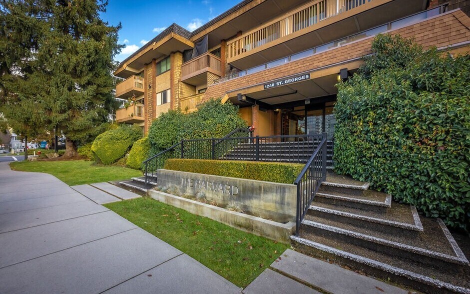 More Photos Of 1240 St Georges St, North Vancouver Apartments For Sale