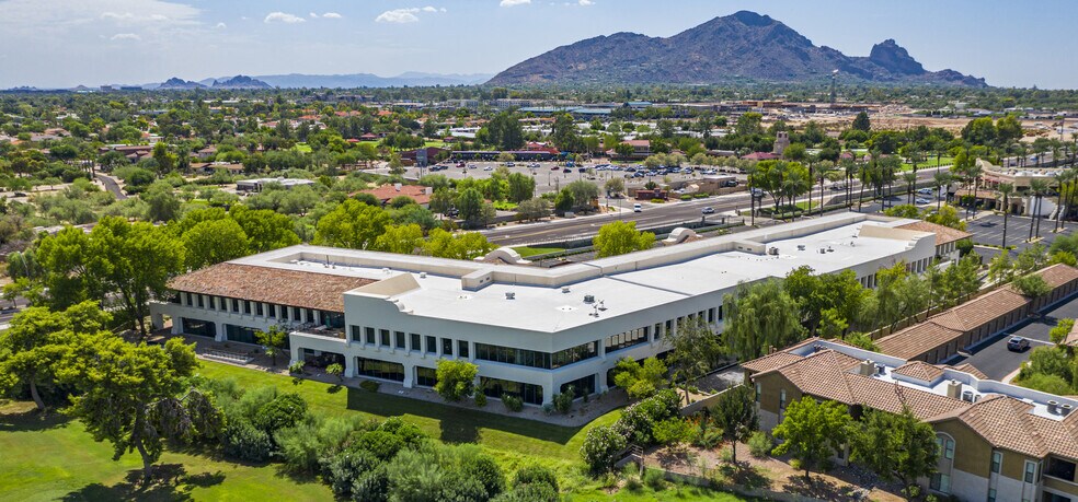 More Photos Of 7001 N Scottsdale Rd, Scottsdale Storefront For Lease