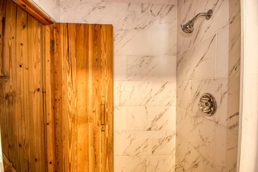 More Photos Of 130 S Ocean Breeze, Lake Worth Beach Apartments For Sale