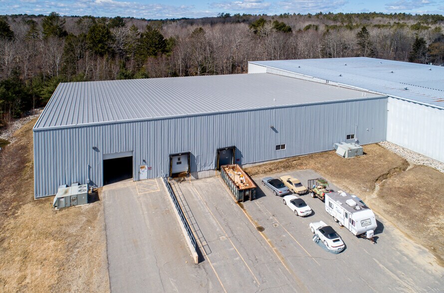 More Photos Of 43 Bibber Pky, Brunswick Manufacturing For Lease